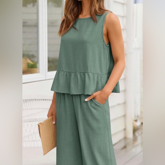 Seafoam Linen Set - Picture 1 of 10